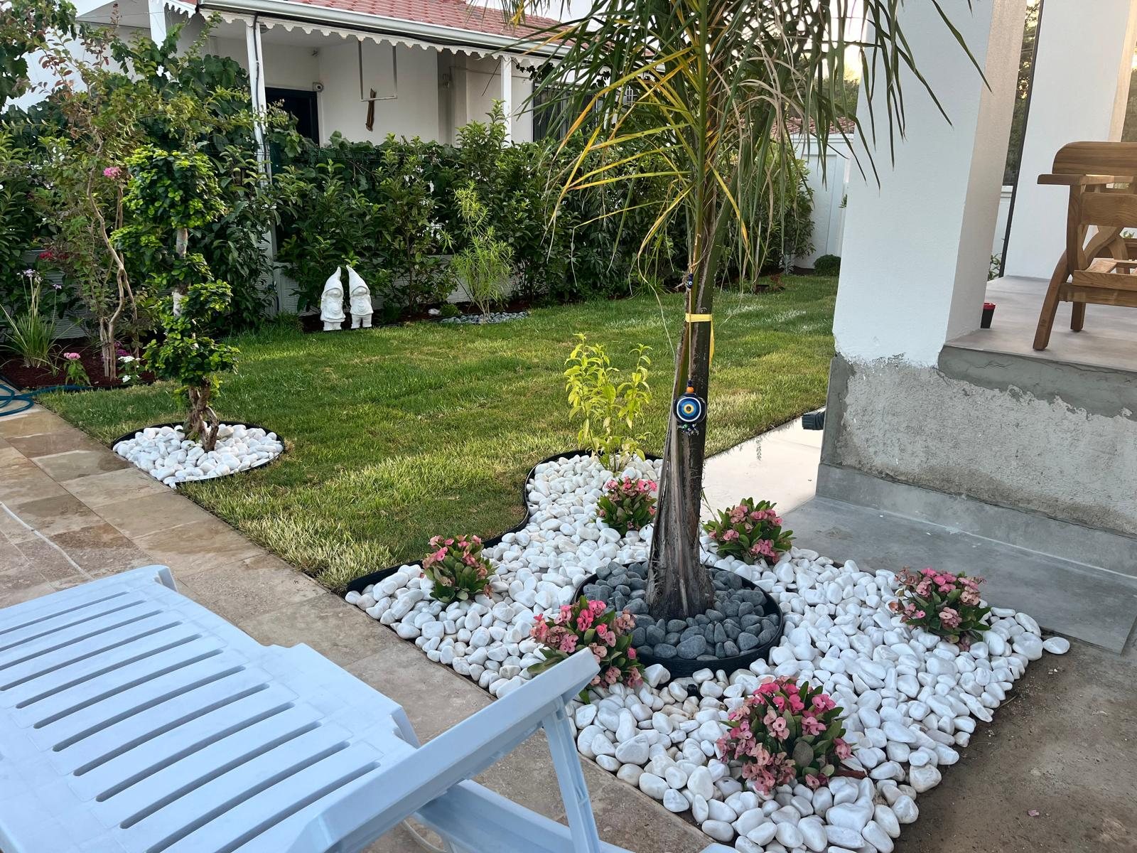 Villa Garden Project 05